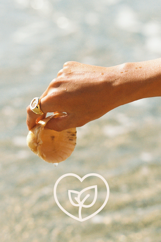 GREEN WEEK AT WILDTHINGS COLLECTABLES