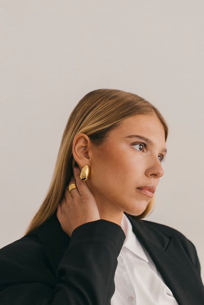 Julia Droplet Earring Wildthings Collectables Official Store