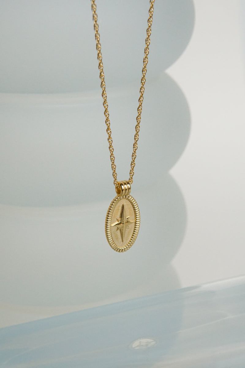 Wander pendant gold plated