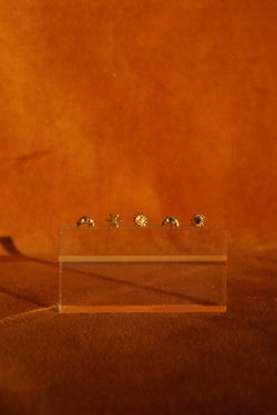 Kissed by the sun stud 14k solid gold