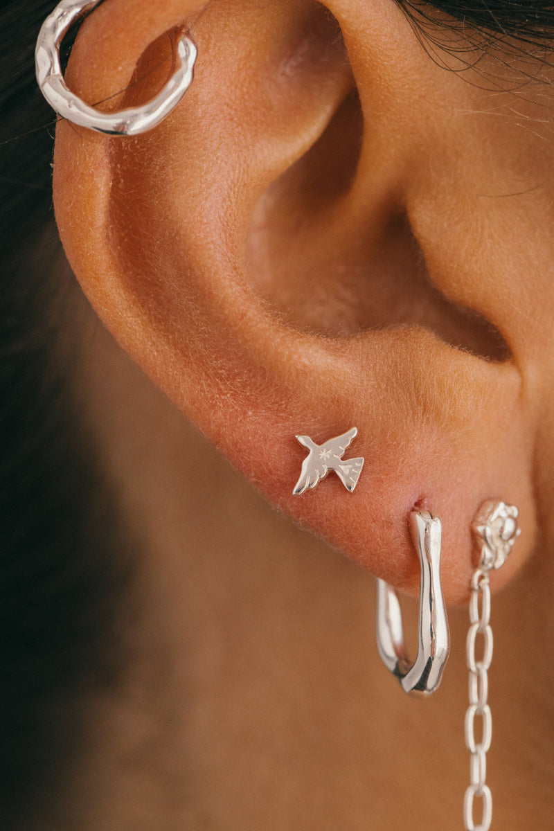Lucky swallow stud silver