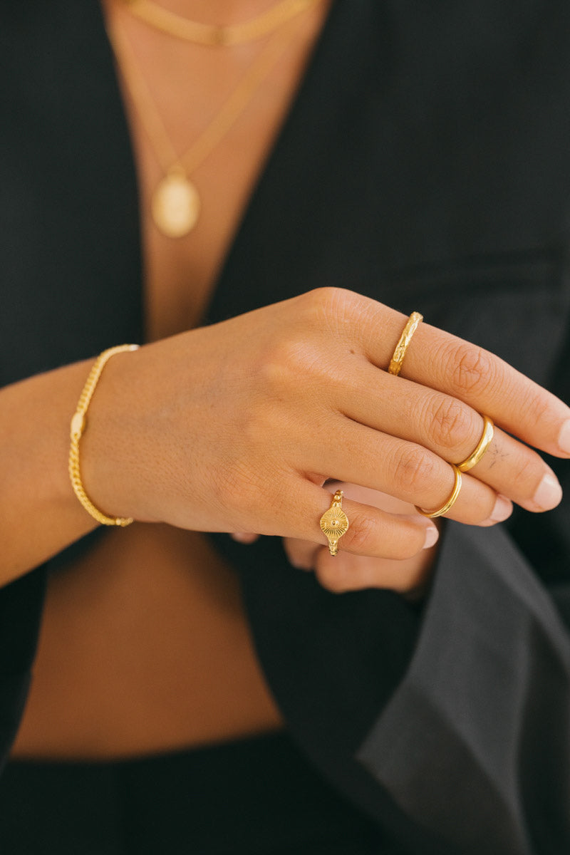Halo pinky ring gold plated