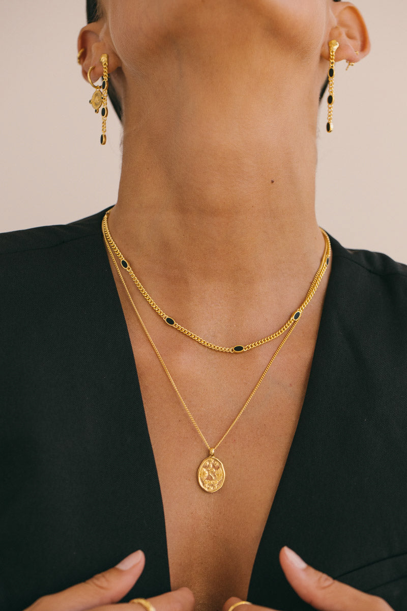 Black dotted chunky chain necklace gold plated 