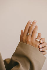 Halo pinky ring silver