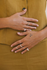 Halo pinky ring silver