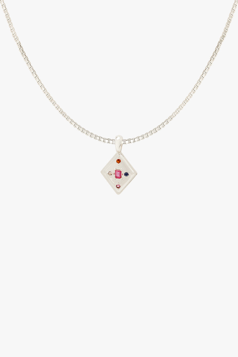 Light Reflecting outlet Gemstone Necklace