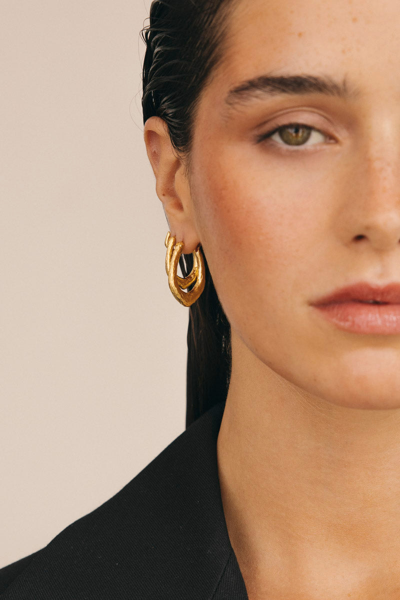 Organic Hammered Oval Hoop Gold Plated (20mm)