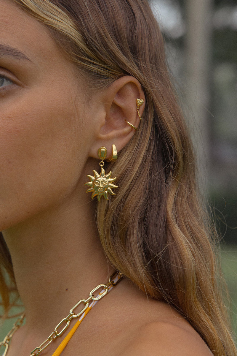 Wide Classic Huggie Gold Plated