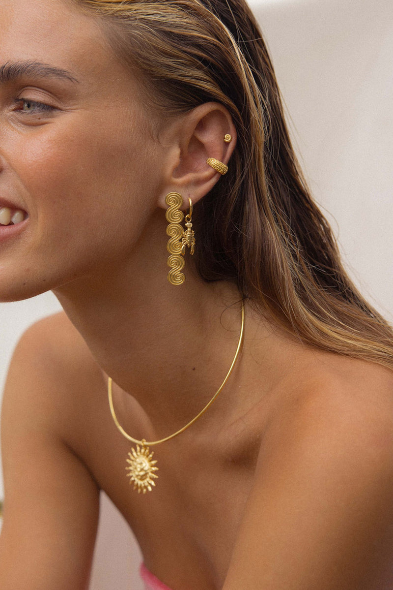 Endless Dots Huggie Gold Plated