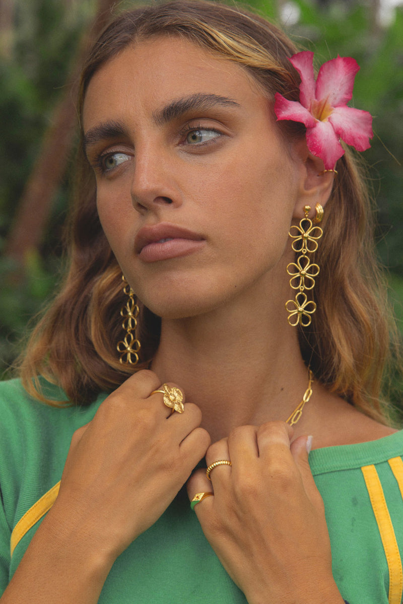 Flores Earring Gold Plated