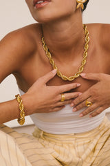 Hammered Horizon Ring Gold Plated