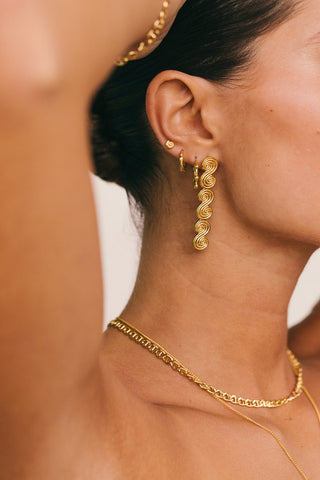 Endless Wave Earring Gold Plated