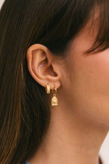 Scallop Medallion Hoop Gold Plated