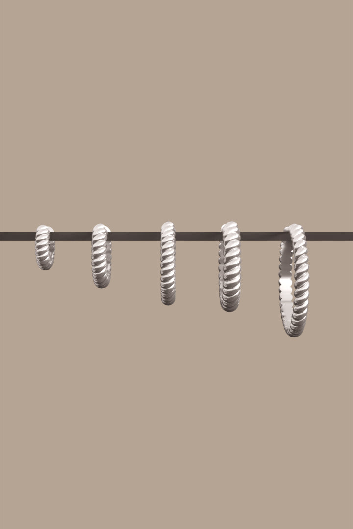 Bold Twisted Hoop Silver (9mm)