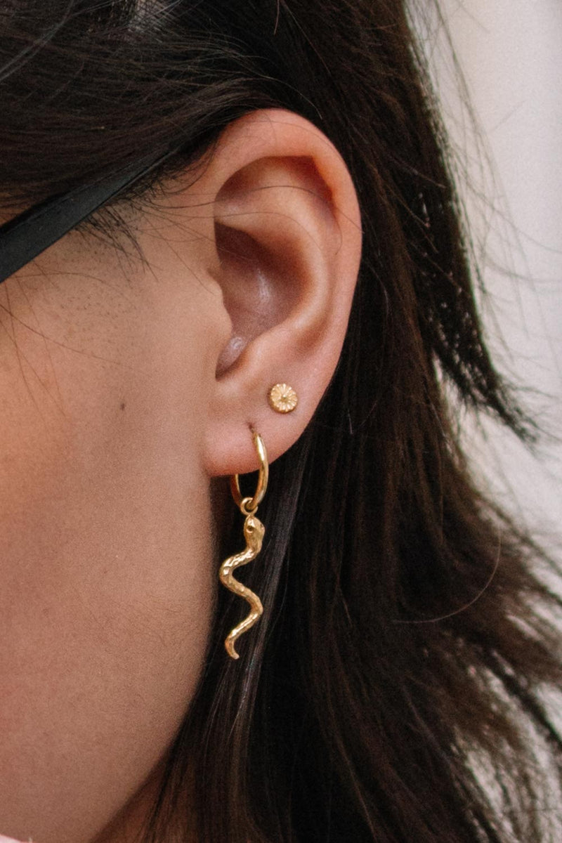 Wildflower ear stud 14k solid gold