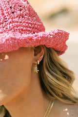 Water ripple huggie gold plated