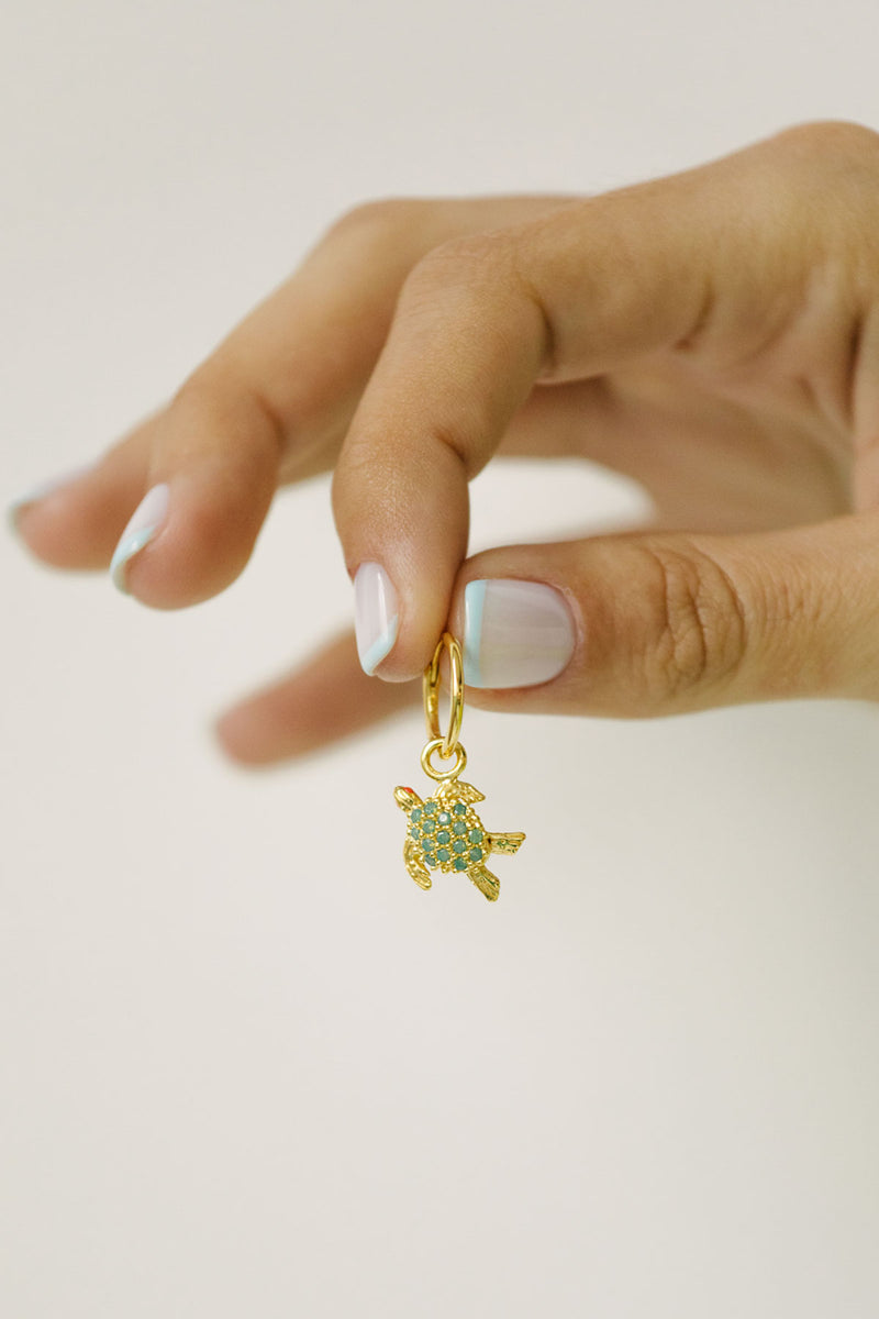 Under the sea turtle earring gold plated