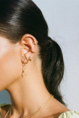 Dotted ear jacket gold plated