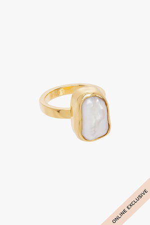 Baroque pearl ring gold plated