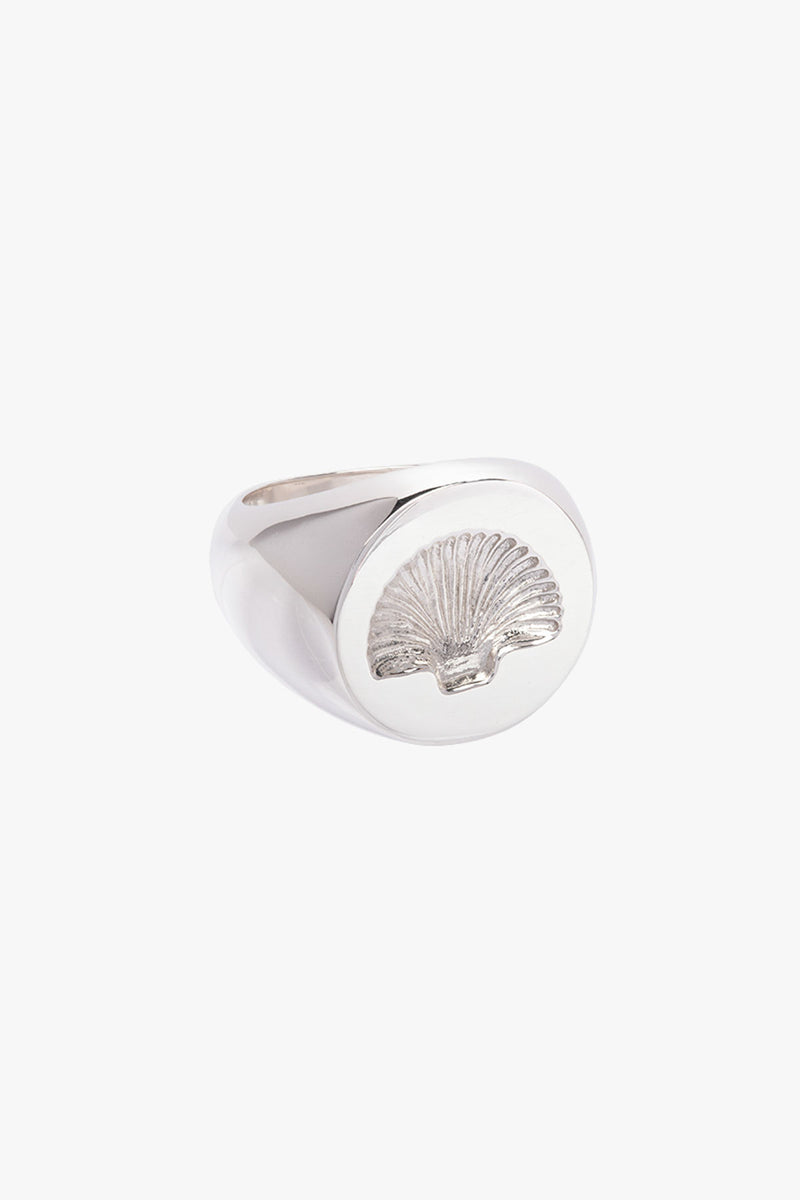 Chunky shell ring silver