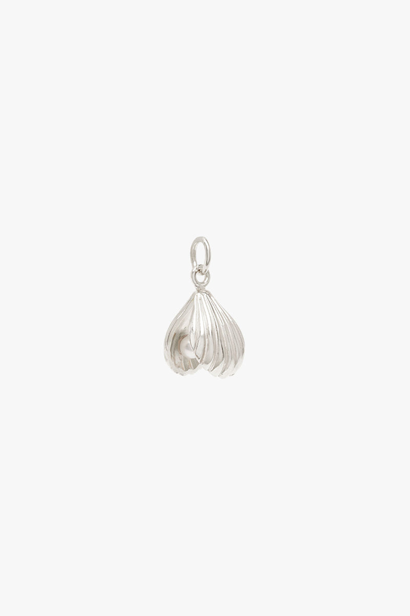 Clam shell necklace silver