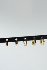 Twisted croissant hoop earring gold plated 13mm