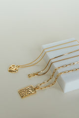 Iconic love pendant gold plated