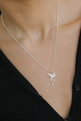 Under the palms necklace silver