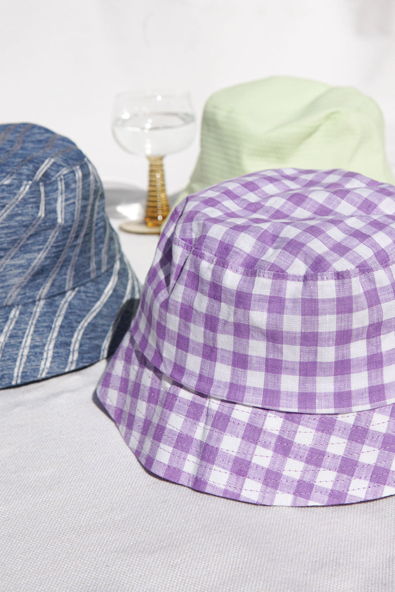 Check mate lilac bucket hat