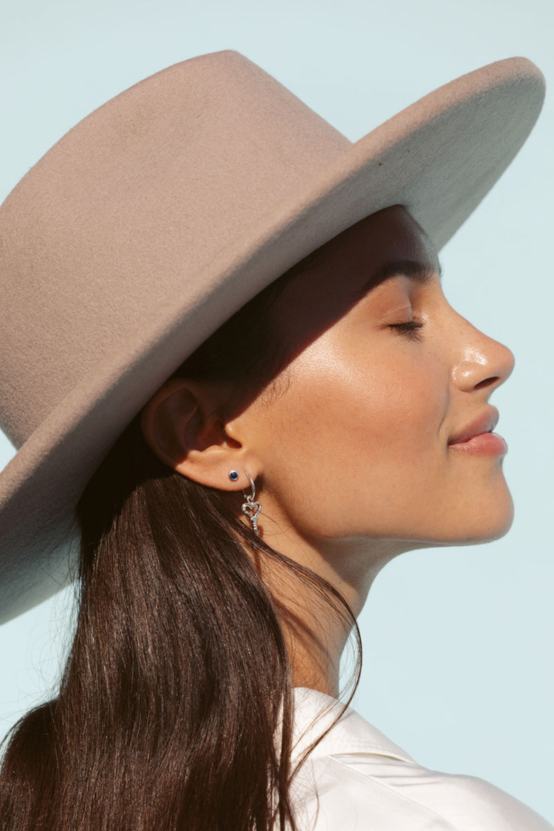 Hammered key earring silver