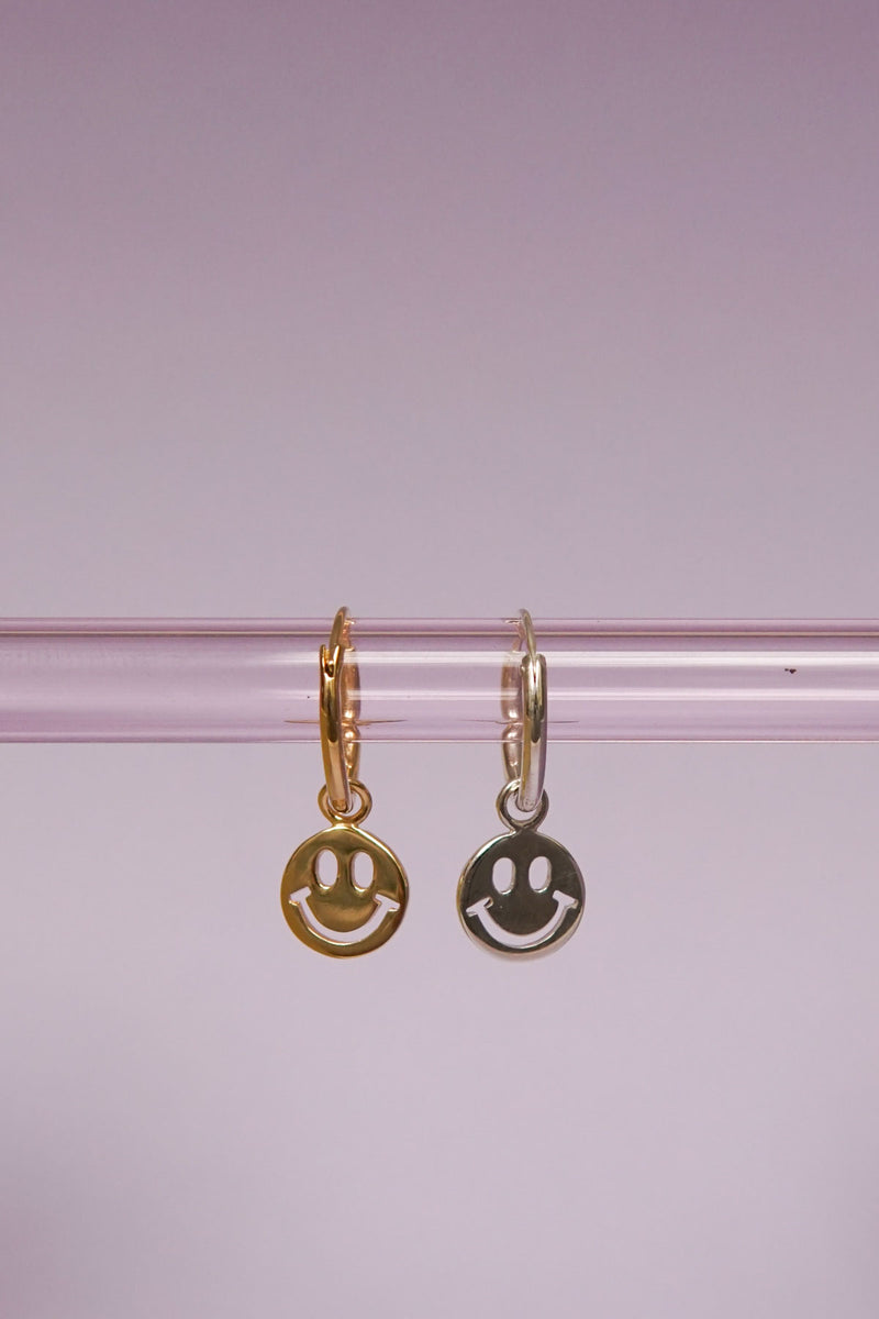 Smiley coin earring gold plated