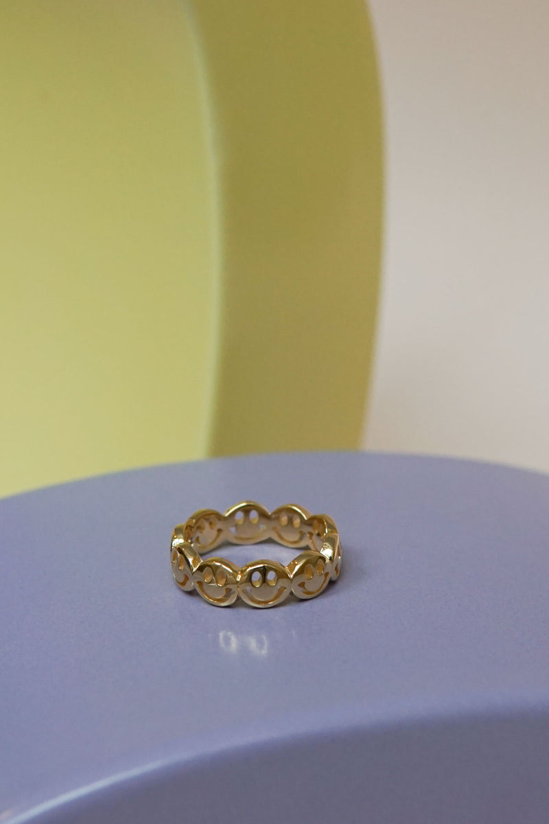 Smiley Ring Gold Plated | Wildthings Collectables – Wildthings_collectables