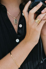 Matisse woman necklace gold plated