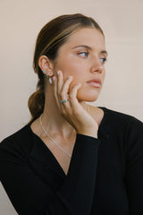 Dotted jungle stud earring silver
