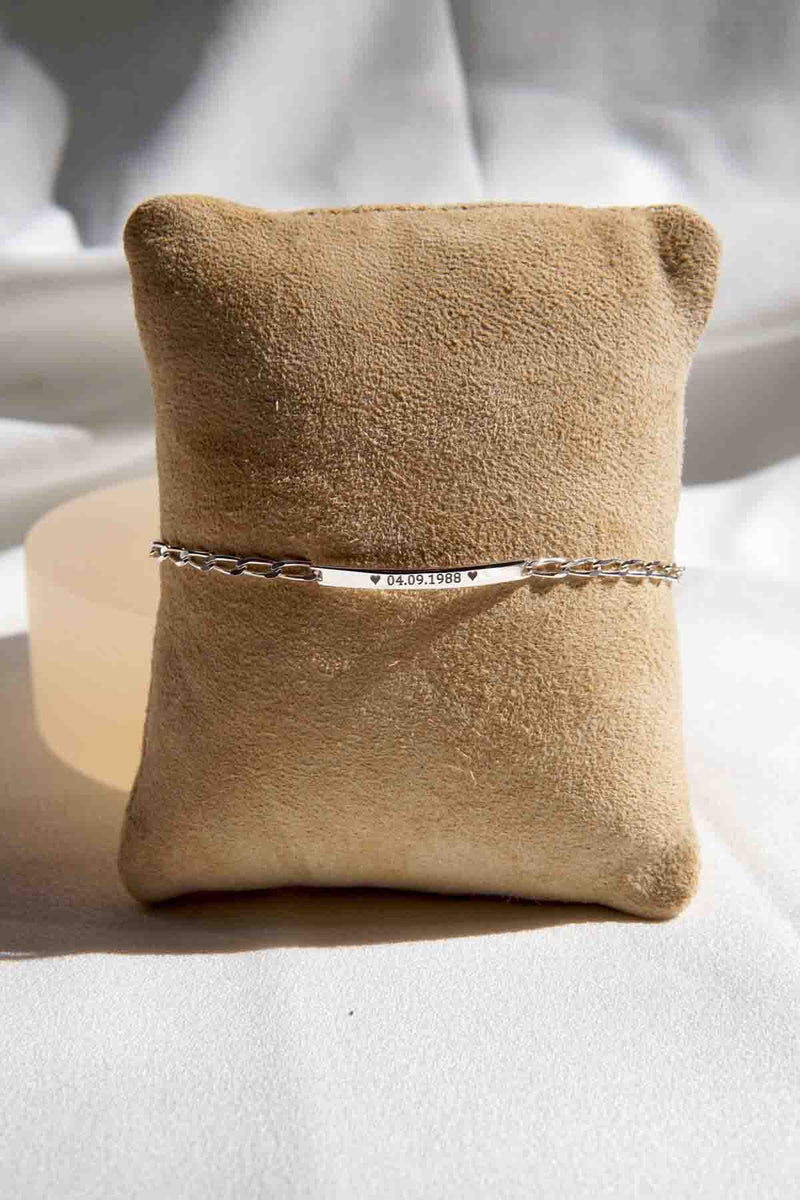 Personalized bar bracelet silver (pre-order)